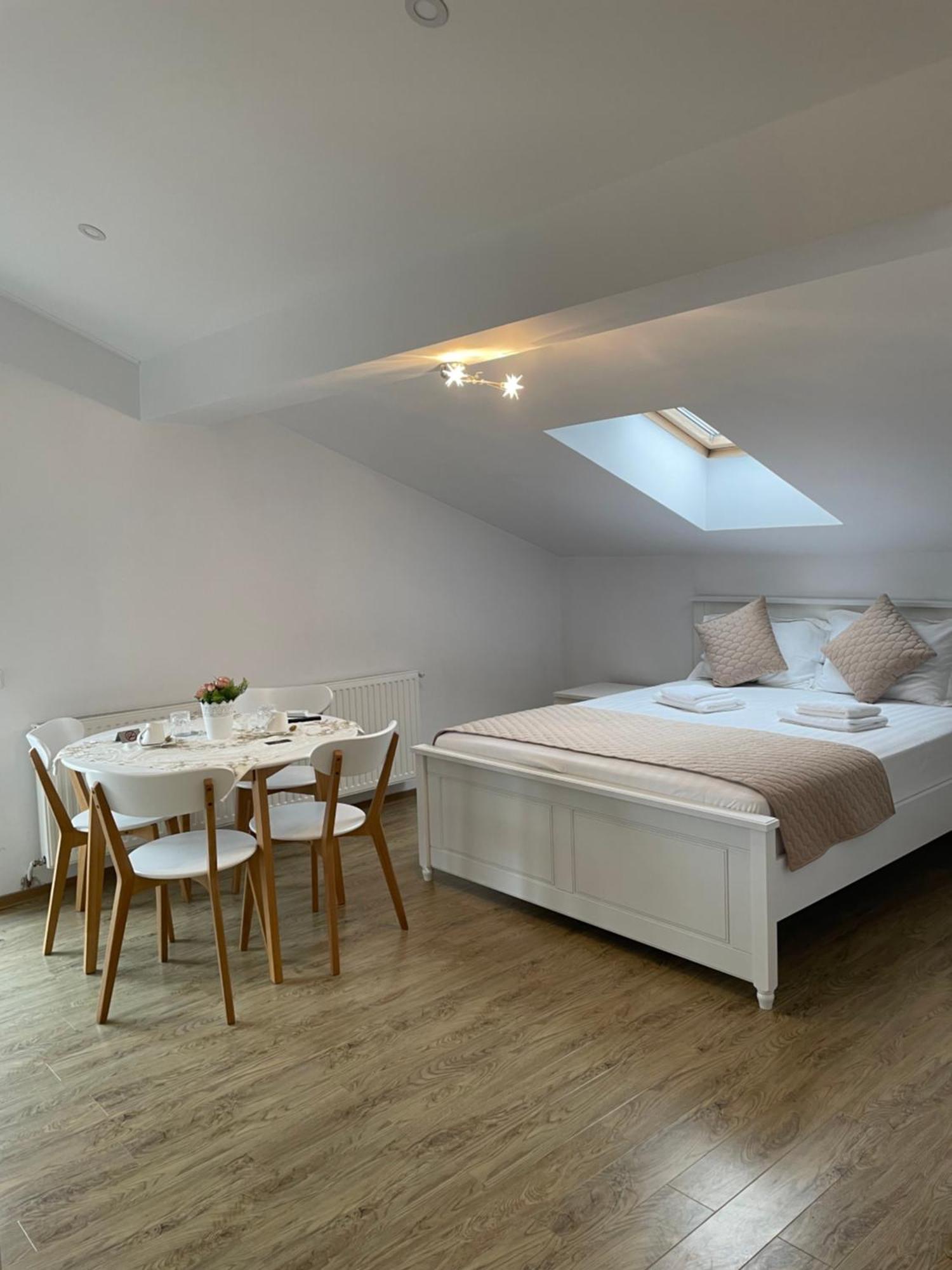 Ami Residence Bucharest Airport&Therme&Parking Otopeni Exterior foto